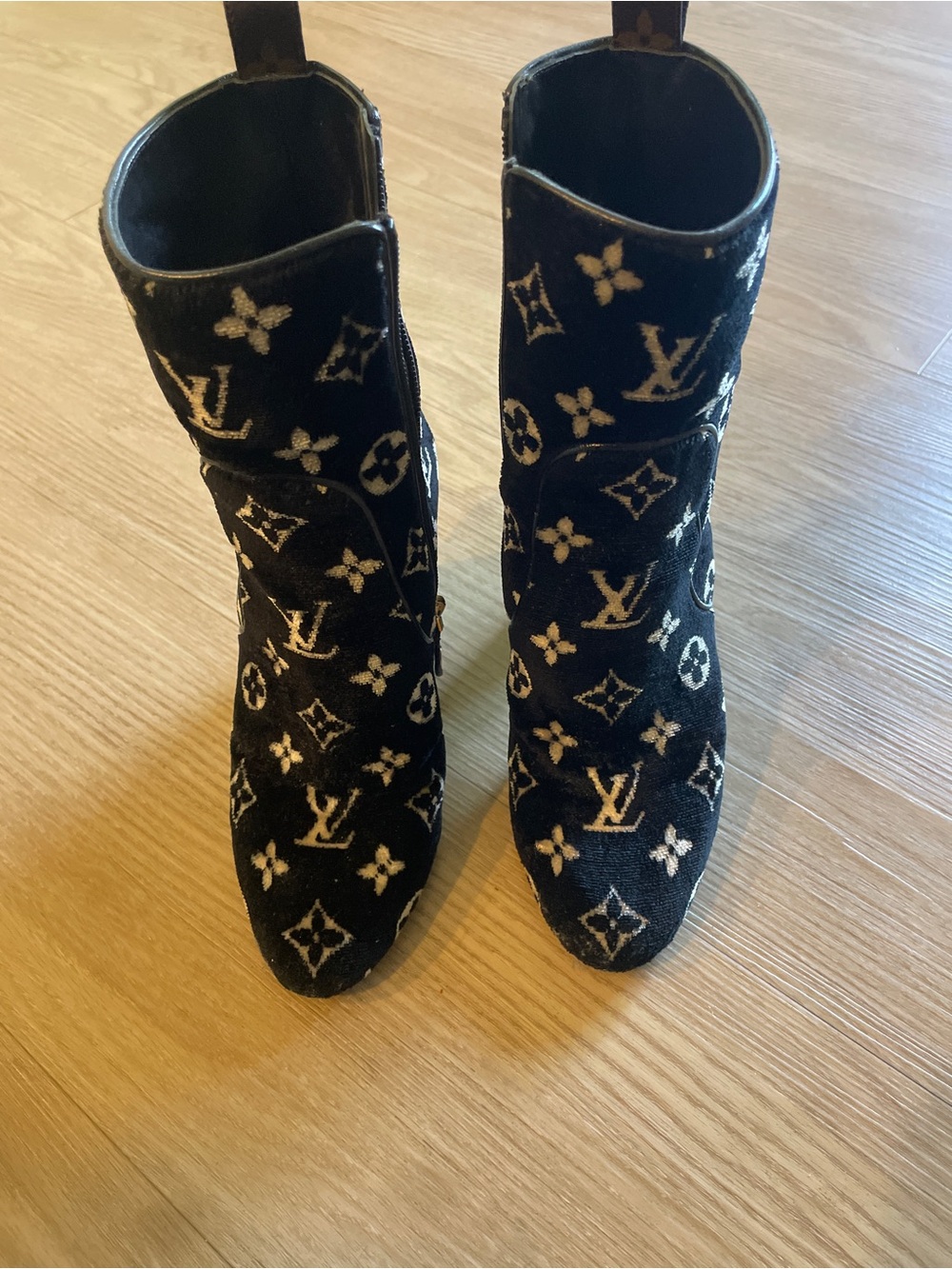 Louis Vuitton Silhouette Black Monogram Velvet Block Heel Ankle Boots US 5.5